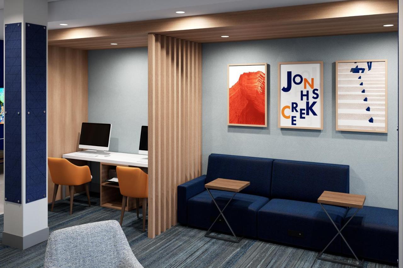Holiday Inn Express & Suites Oscoda By Ihg Exteriör bild