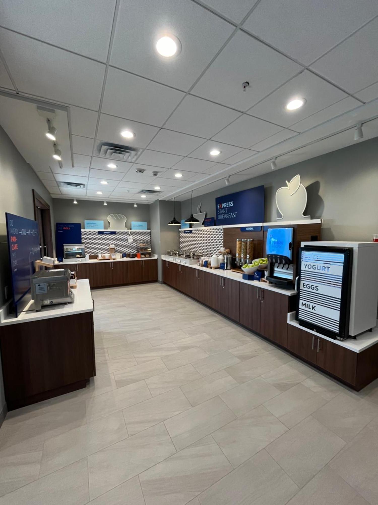 Holiday Inn Express & Suites Oscoda By Ihg Exteriör bild