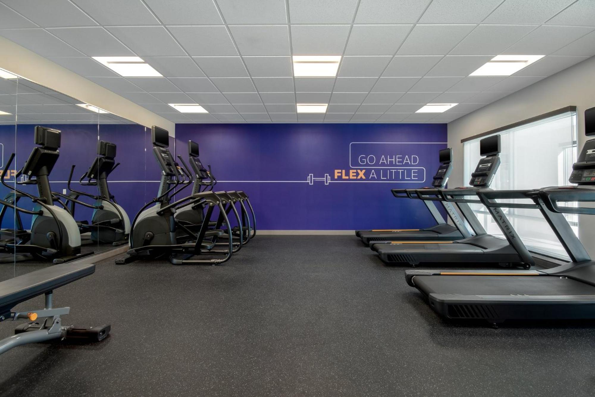 Holiday Inn Express & Suites Oscoda By Ihg Exteriör bild